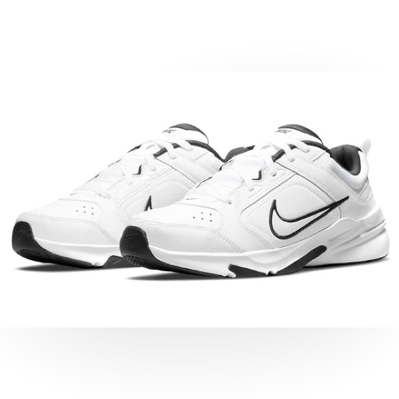 Nike Men's Defy All Day Training Shoes DJ1196-102 White Black - Picture 1 of 6